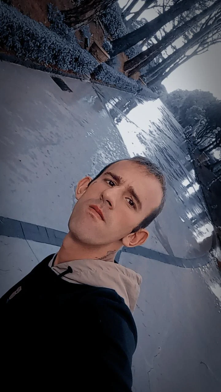 Cerco relazione